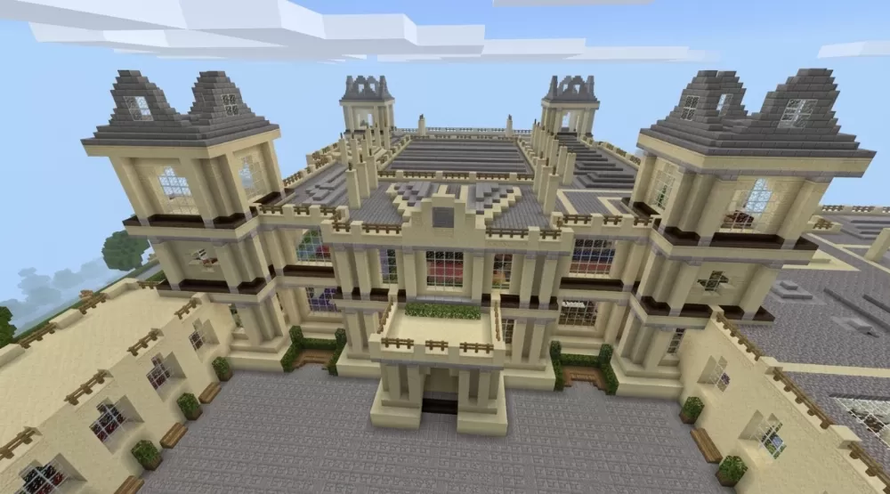 Batman Mansion + Batcave
