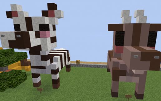 Miniature cute animal statues